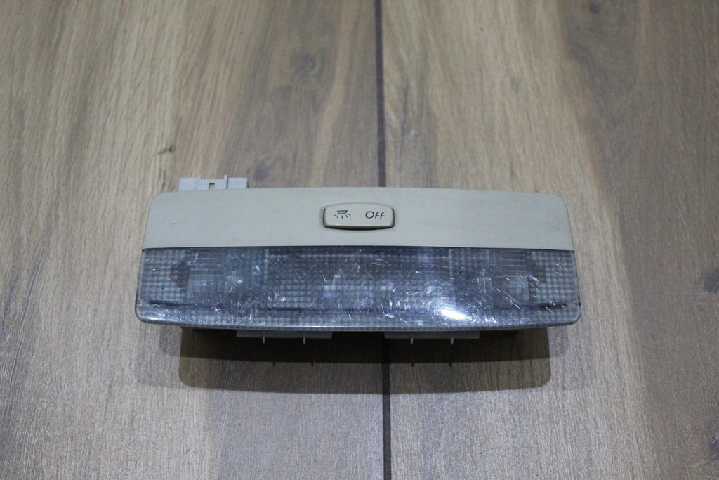 фото №1, Лампа потолочный renault laguna ii 8200003038