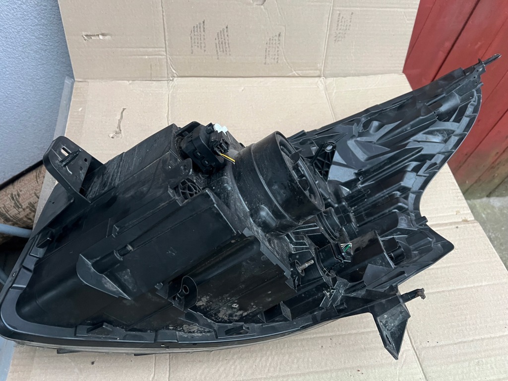 фото №4, Лампа права перед renault trafic iii 14- 260109424r