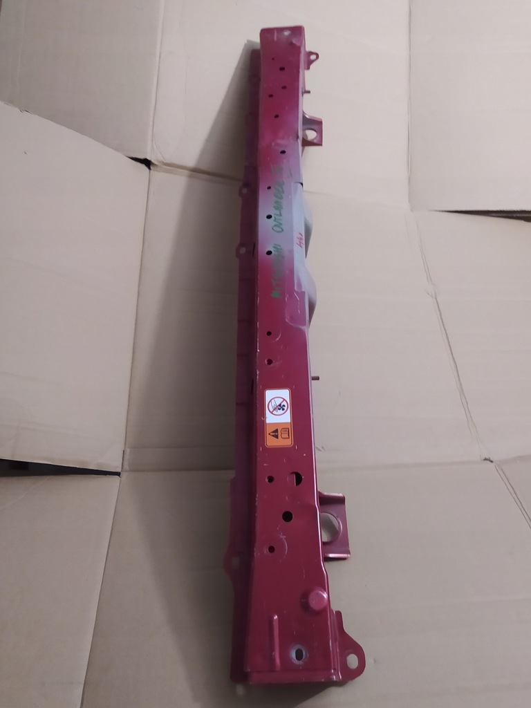 фото №7, Outlander iii 13-19 pas передний ,балка верхний