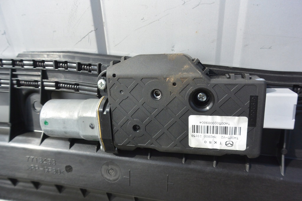 фото №10, Mazda cx9 ii tc 16- люк скло