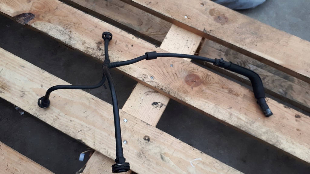 фото №1, S4 b8 шланг трубка wody 3.0 tfsi s5 sq5