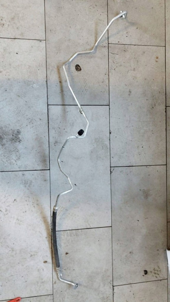 фото №1, Шланг кондиціонера renault master iii opel movano 924403876r