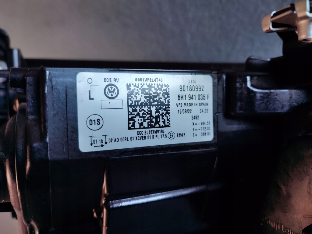 фото №10, Vw golf viii 8 5h1 лампа передня ліва full led 5h1941035f