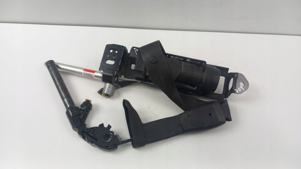 фото №3, Volvo s40 v50 ii pas безопасности натяжитель поперечина перед правый