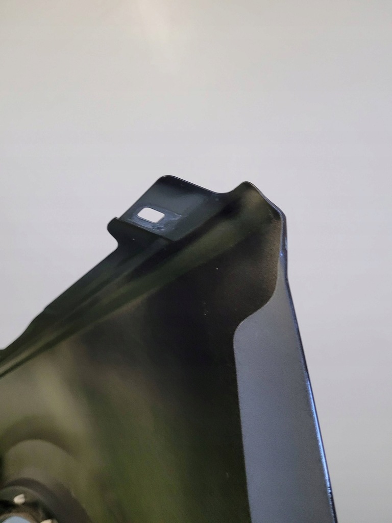 фото №9, Volvo xc40 xc-40 ex40 e-40 крыло правый перед передний молдинг 31457584