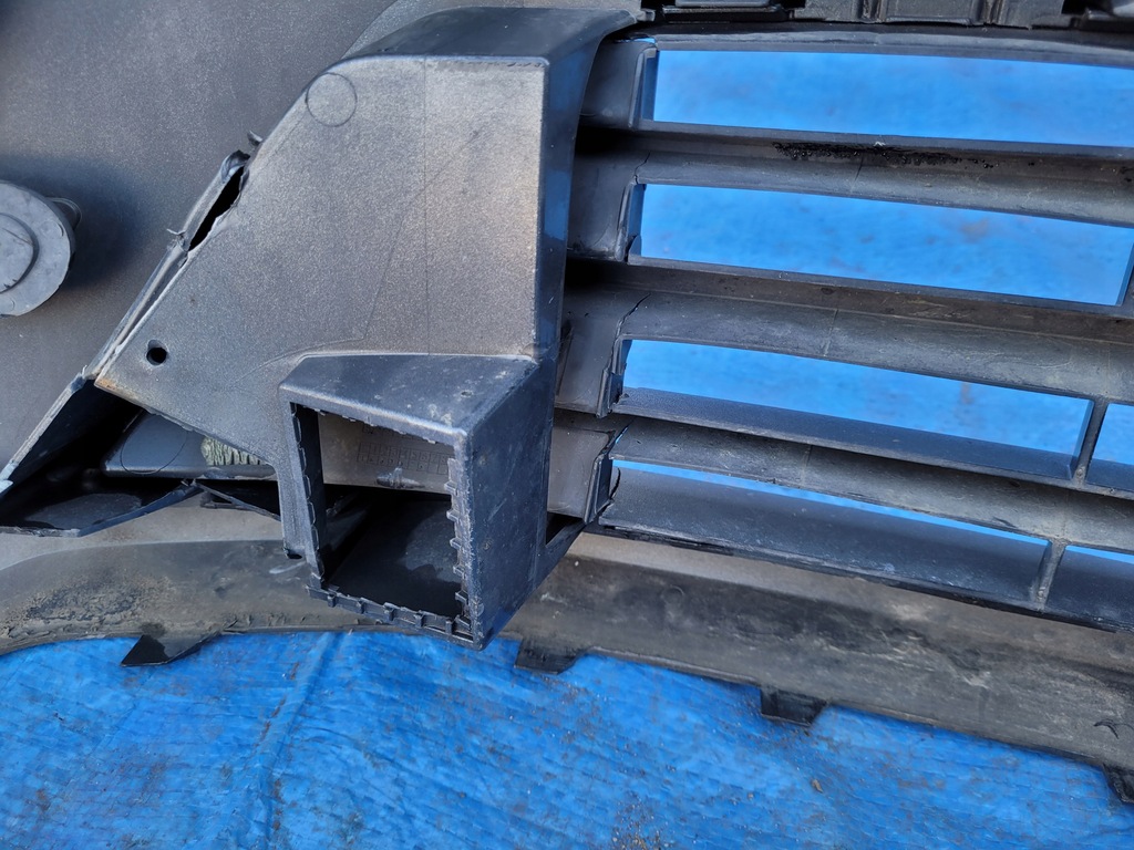 фото №12, Vw caddy iii 3 | бампер перед передний lift 2k5807221k | 0119