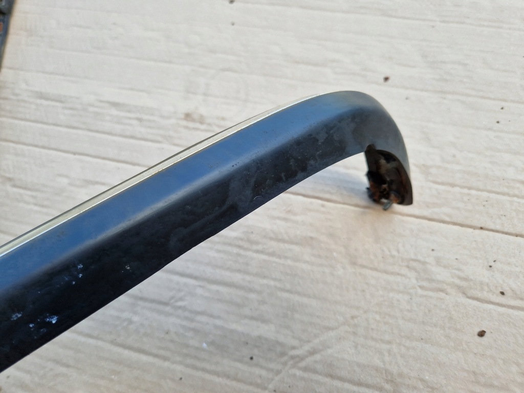 фото №13, Накладки лампа ліва права комплект mercedes w123 sedan