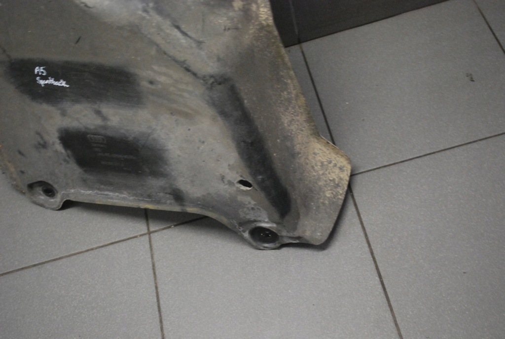 фото №9, Захист підвіска audi a5 sportback 8k0825219a