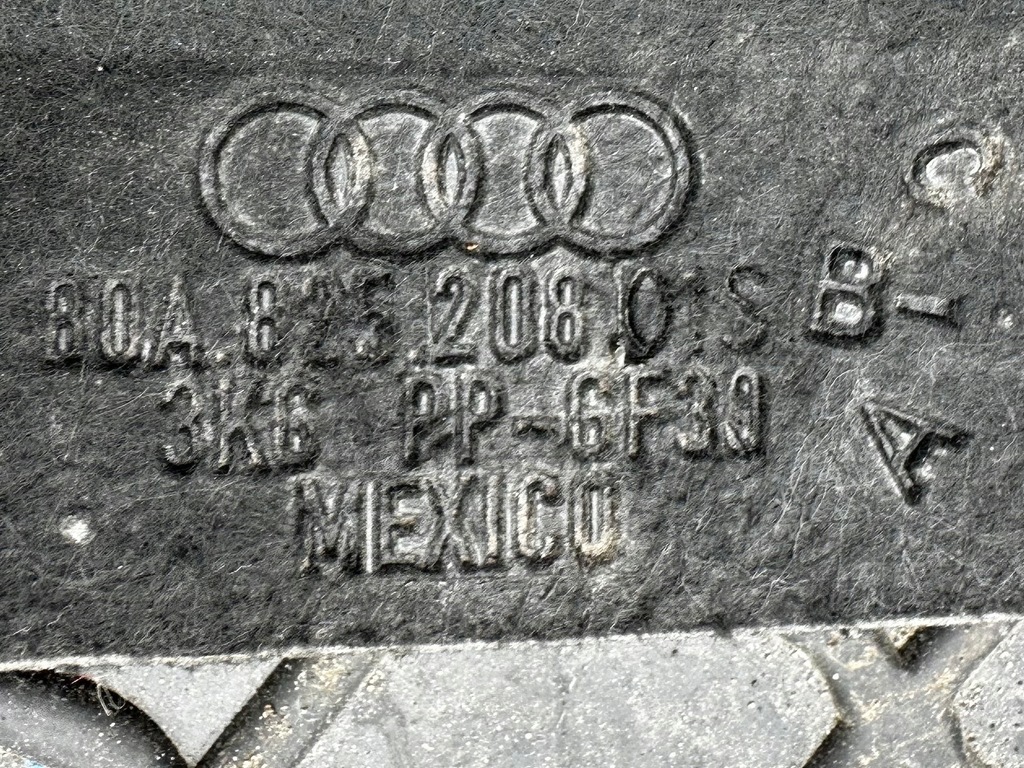 фото №5, Audi q5 sq5 80a825208 правая сторона нижние