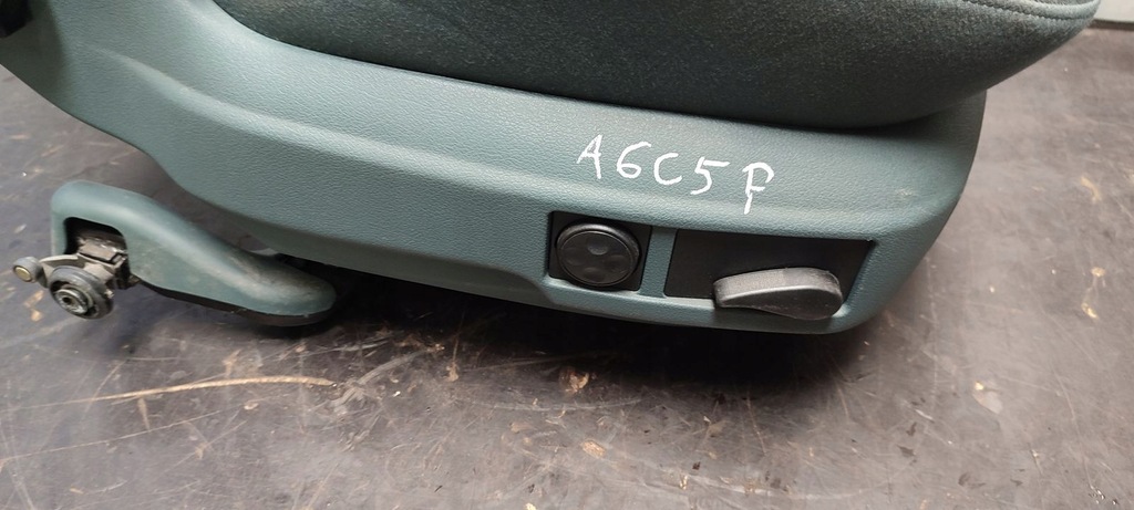 фото №16, Сиденье сиденья комплект audi a6 c5 sedan