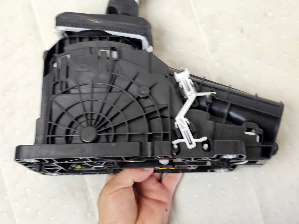 фото №7, Домкрат рычаг выборщик переключения передач ручка чехол автоматическая коробка передач volvo v60 ii