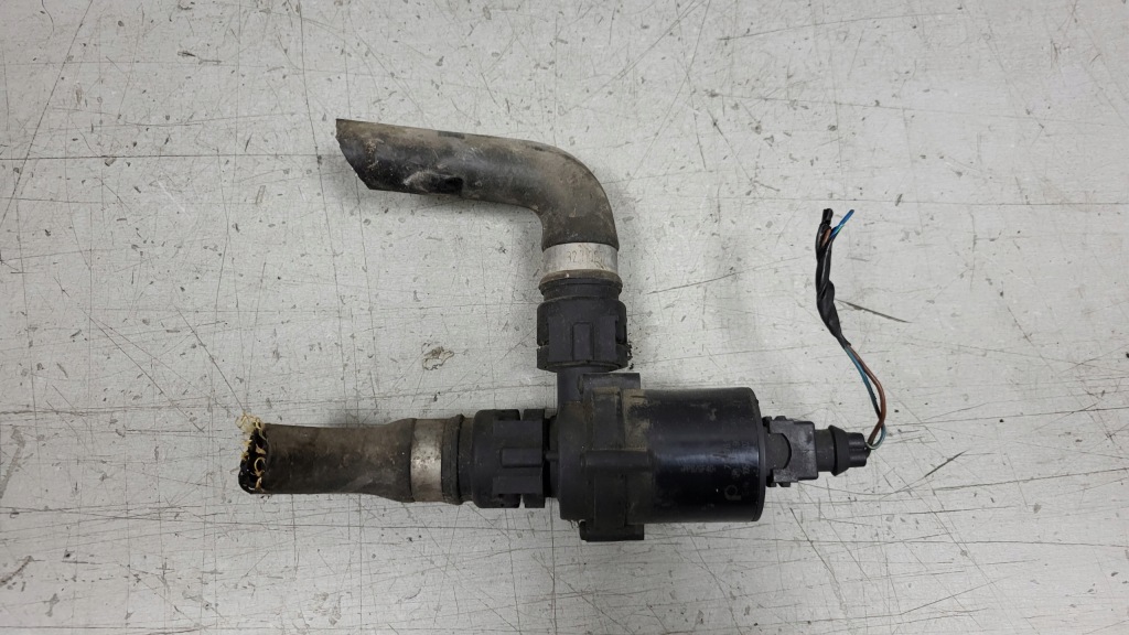 Купити Помпа циркуляція води range rover vogue l322 6904541