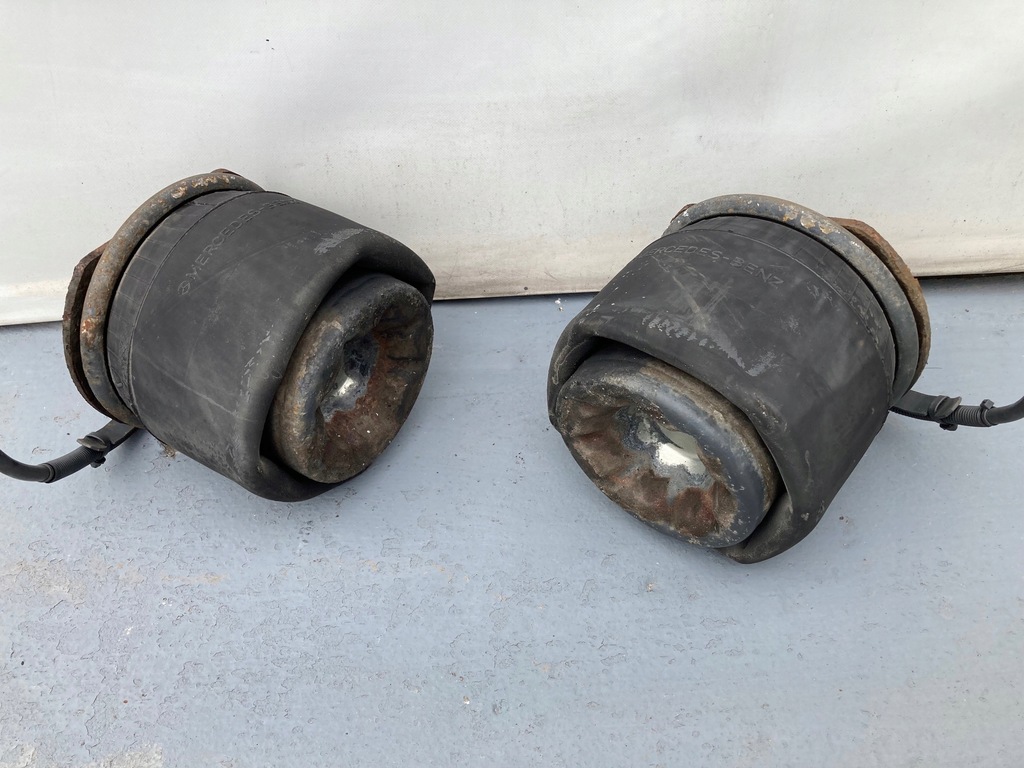 фото №3, Mercedes actros mp4 lowdeck подушка задняя пневмоподушка 6127n