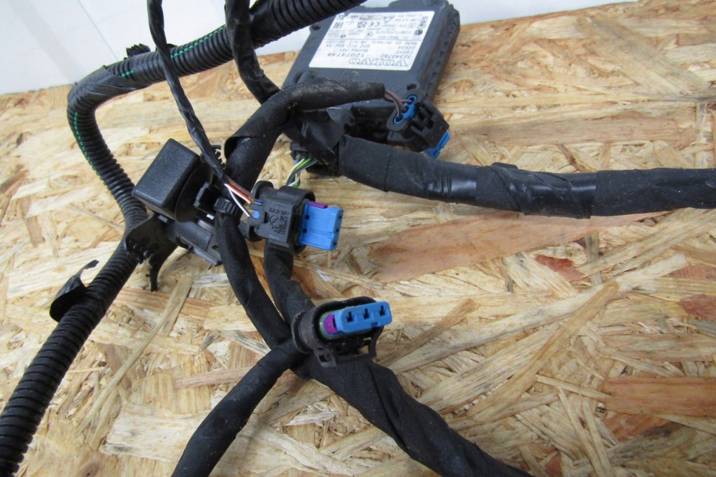 фото №9, Радар датчик датчик мертвого pola джгут pdc бампера задня volvo xc60 ii 2