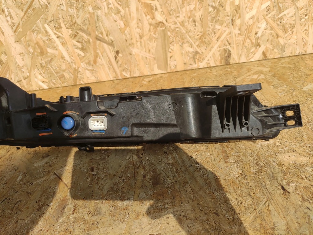 фото №13, Bmw x7 g07 2022 лампы передние