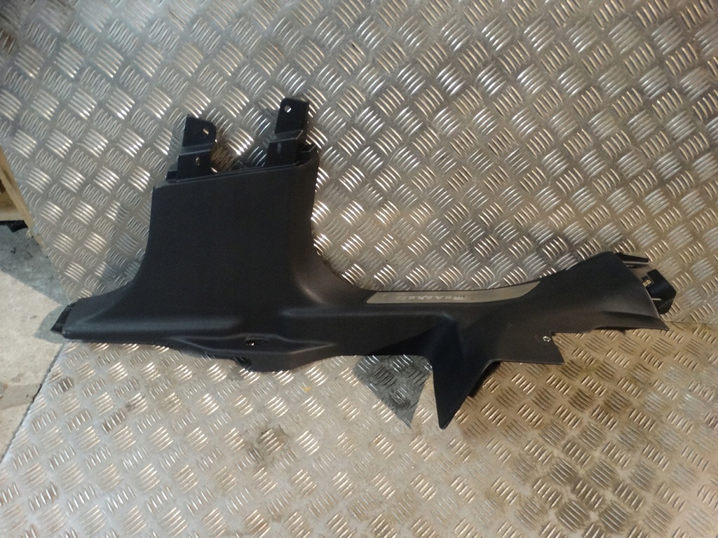 фото №1, Накладка порог правая led maserati levante 1