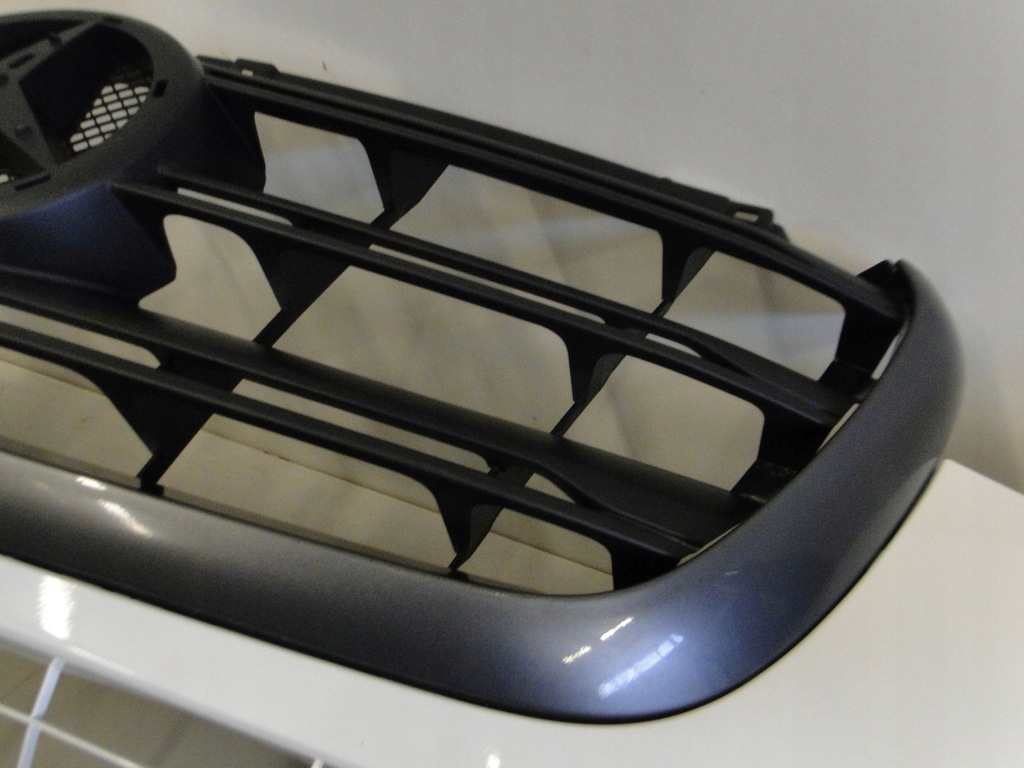 фото №8, Mercedes молдинг pod решітка радіатора рама нижня решітка sprinter w907 907 w910 910