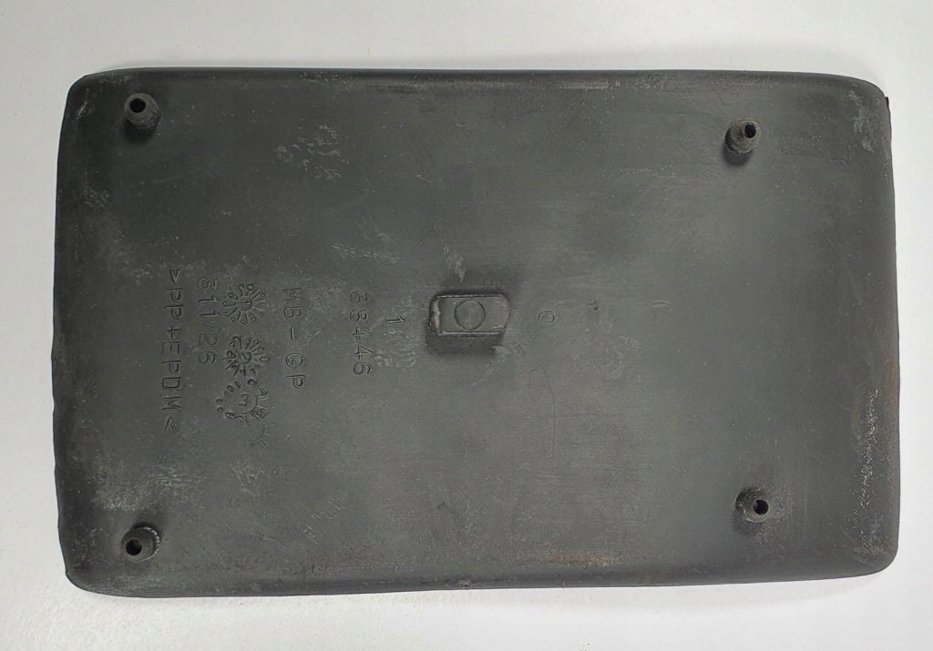 Пластик накладка заглушка alfa romeo gt 38446 Цена