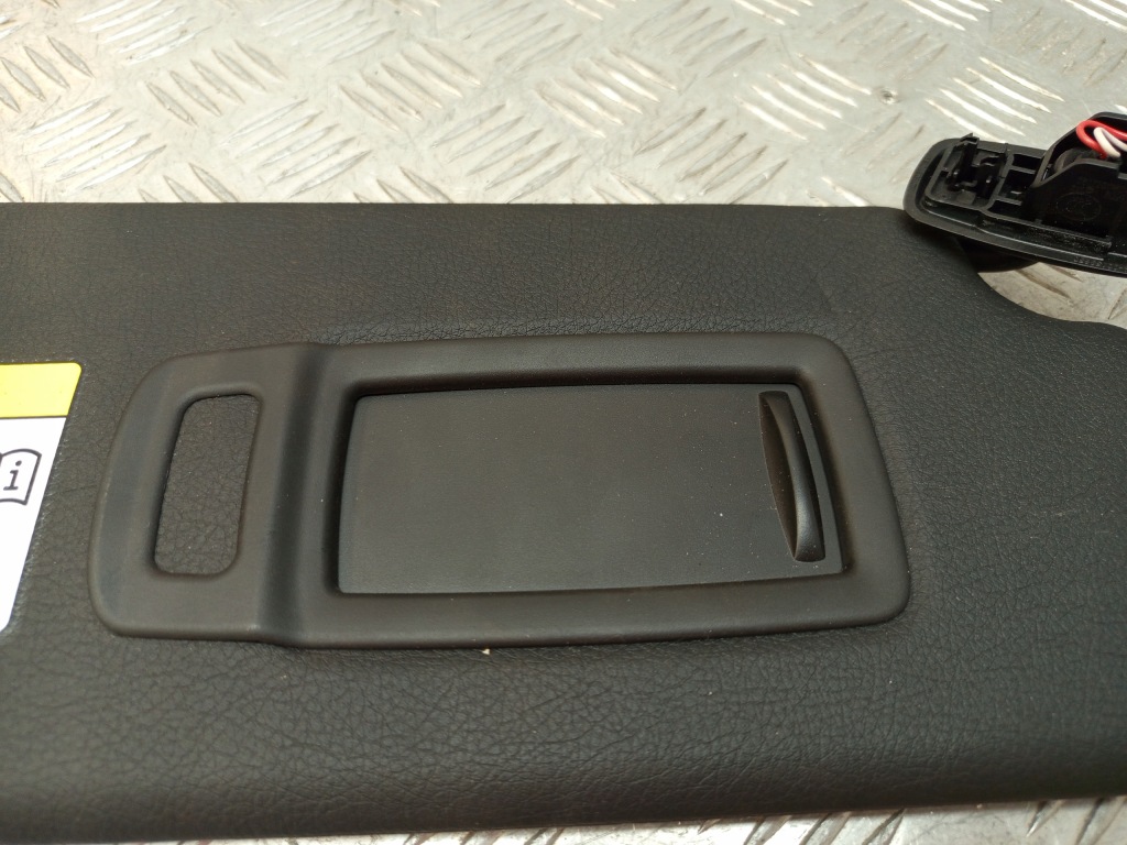 фото №14, Bmw f44 f74 защита солнцезащитная козырёк правая пассажира 8096776