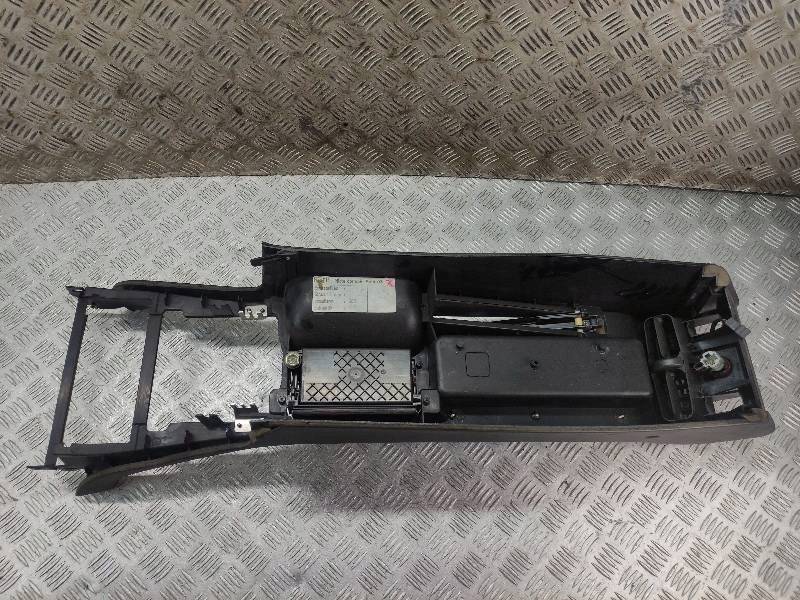 фото №8, Туннель средний audi a8 d2 4d1863241