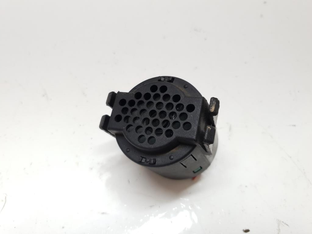 фото №1, Сирена сигнальна bmw 5 e39