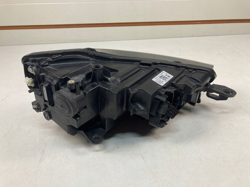 фото №10, Лампа левая передняя левый перед skoda scala full led 657