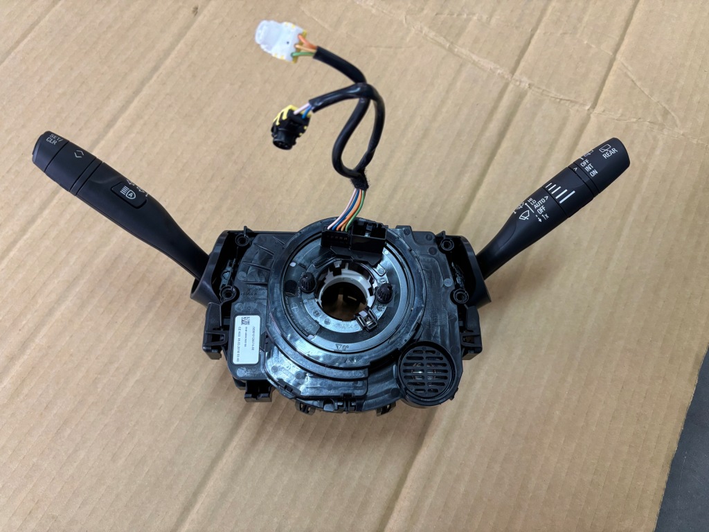 фото №1, Подрулевой переключатель переключатели opel crossland x 98289617yx