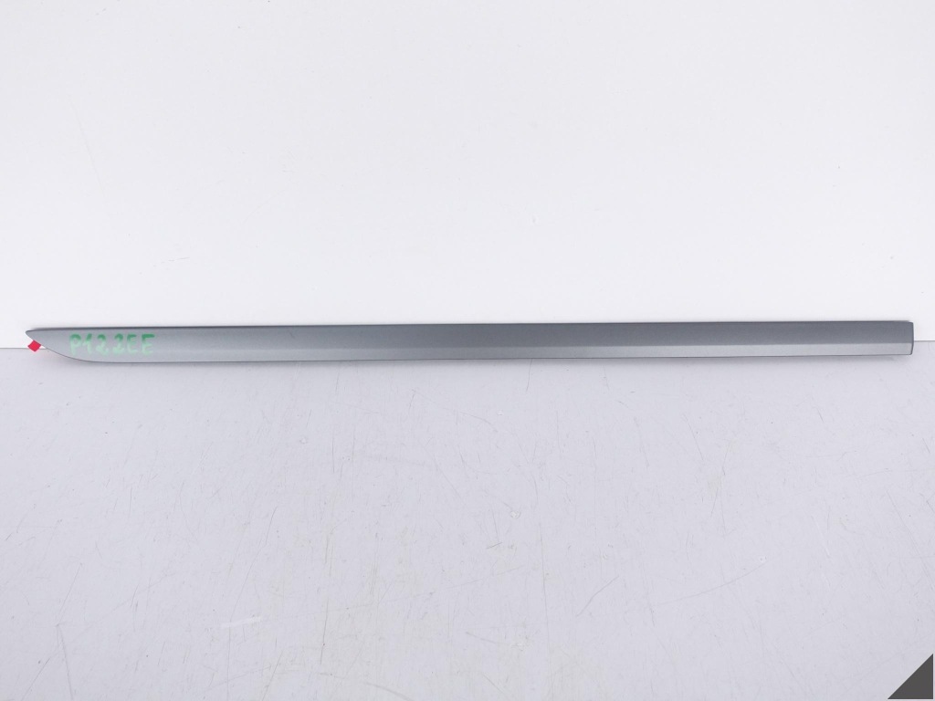 фото №1, Audi q8 sq8 4m8 18- нижня молдинг накладка na двері права задня