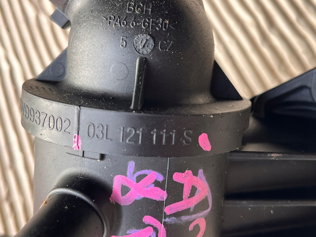 фото №6, Audi a3 8p корпус термостата 03l121111s