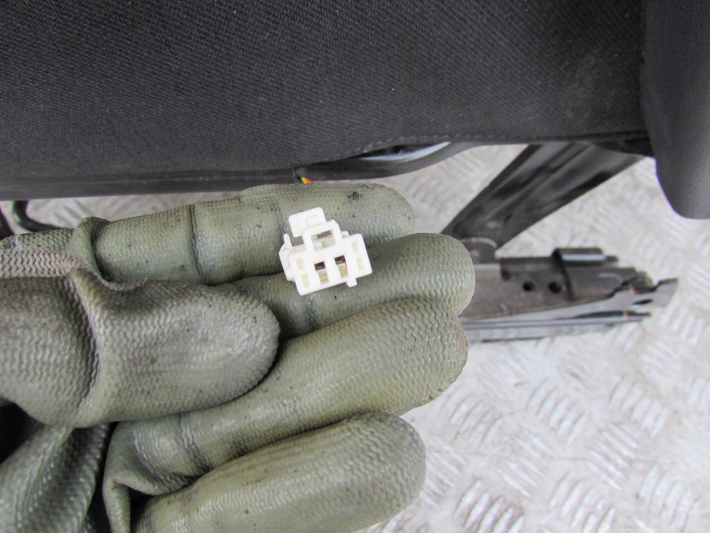 фото №13, Сиденье правый перед peugeot 5008 i 09-17r