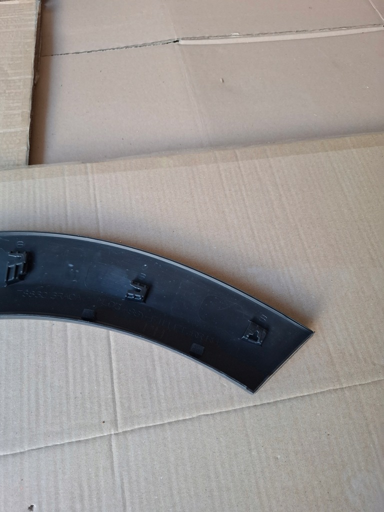 фото №7, Nissan x-trail t33 накладка na крыло задний правый orygi.