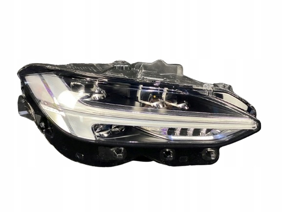 фото №1, Volvo s90 v90 ii lift лампа full led правая перед 32404736