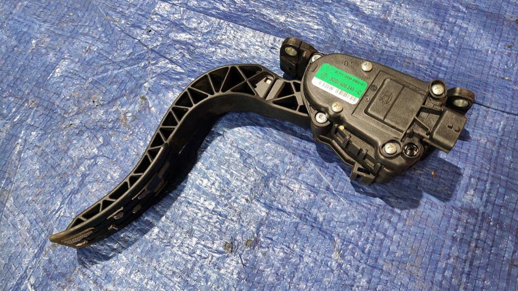 Купить Педаль потенциометр газа 8200426245--c renault wind twingo 2