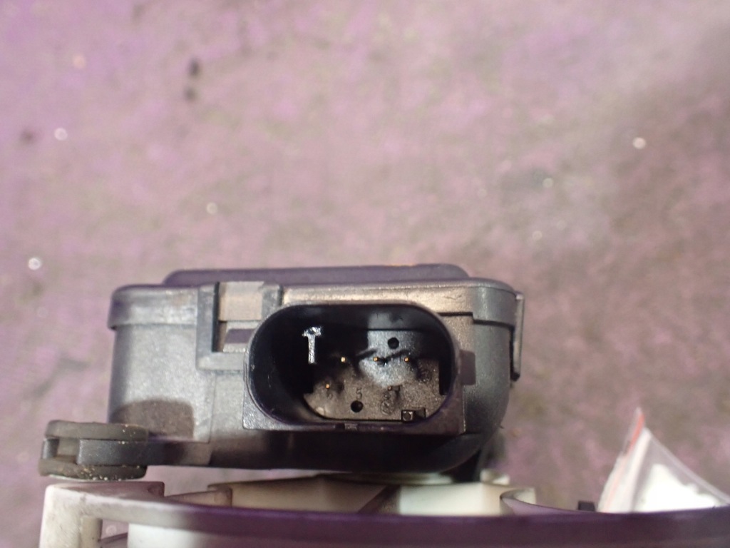 фото №4, Superb i моторчик отопителя обдув 8d1820511g