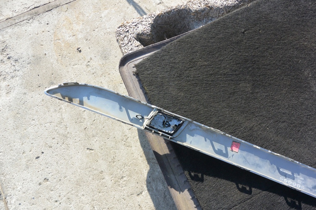 фото №10, Молдинг бампера задня хром mercedes gle w166