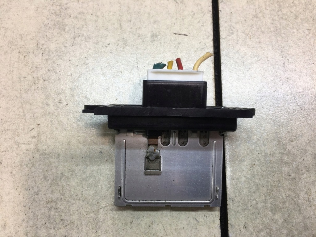 фото №1, Резистор резистор micra k12 1.2 16v