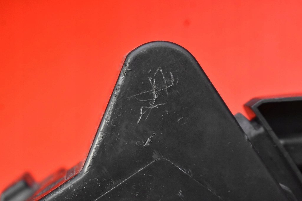 фото №9, Замок двері правий задня задній 825033585rc dacia logan 2 ii sedan 13-16