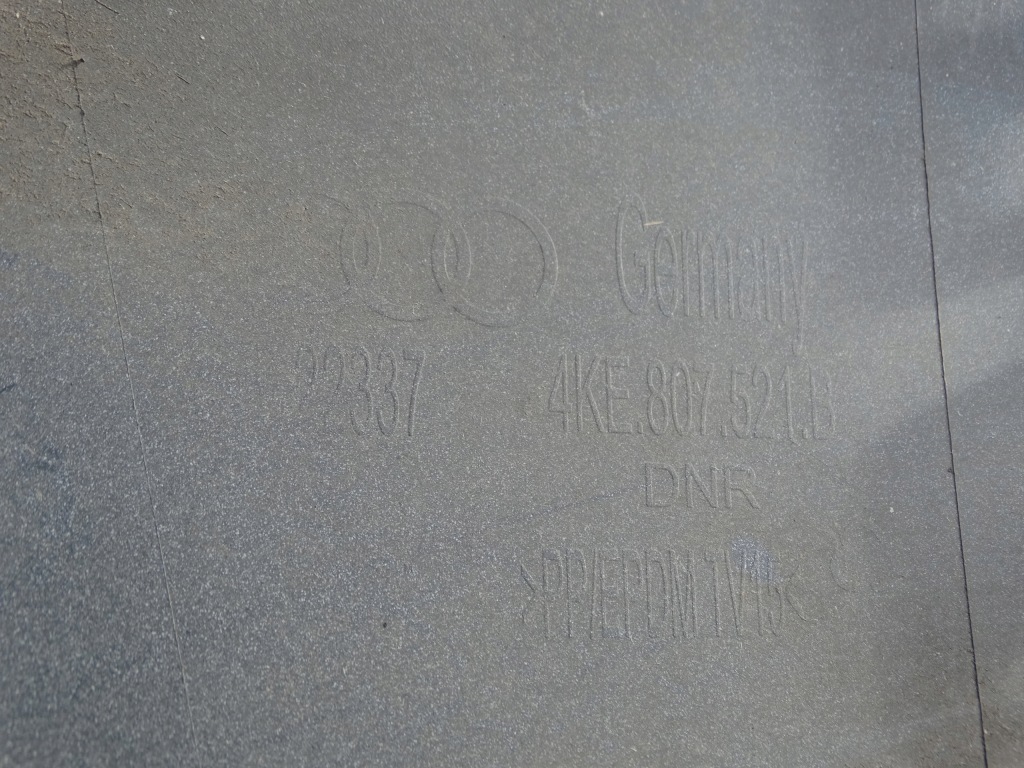 Audi e-tron s-line 4ke 18-22 спойлер бампера заднего накладка 4ke807521b Киев