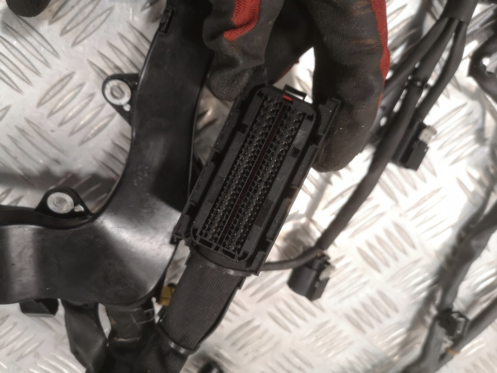 фото №8, Жгут электропроводка двигателя mercedes s63 s500 r231