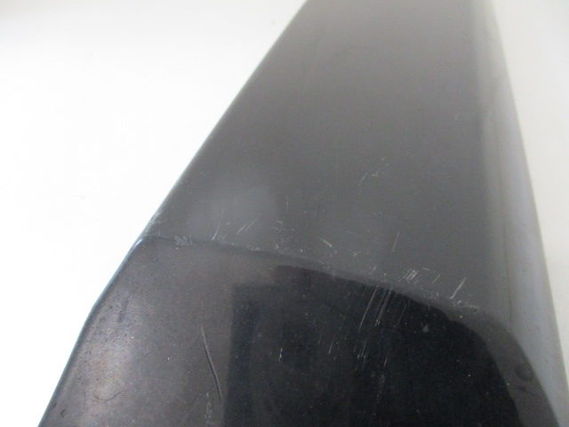 Купити Renault fluence молдинг двері права задня 828767782r