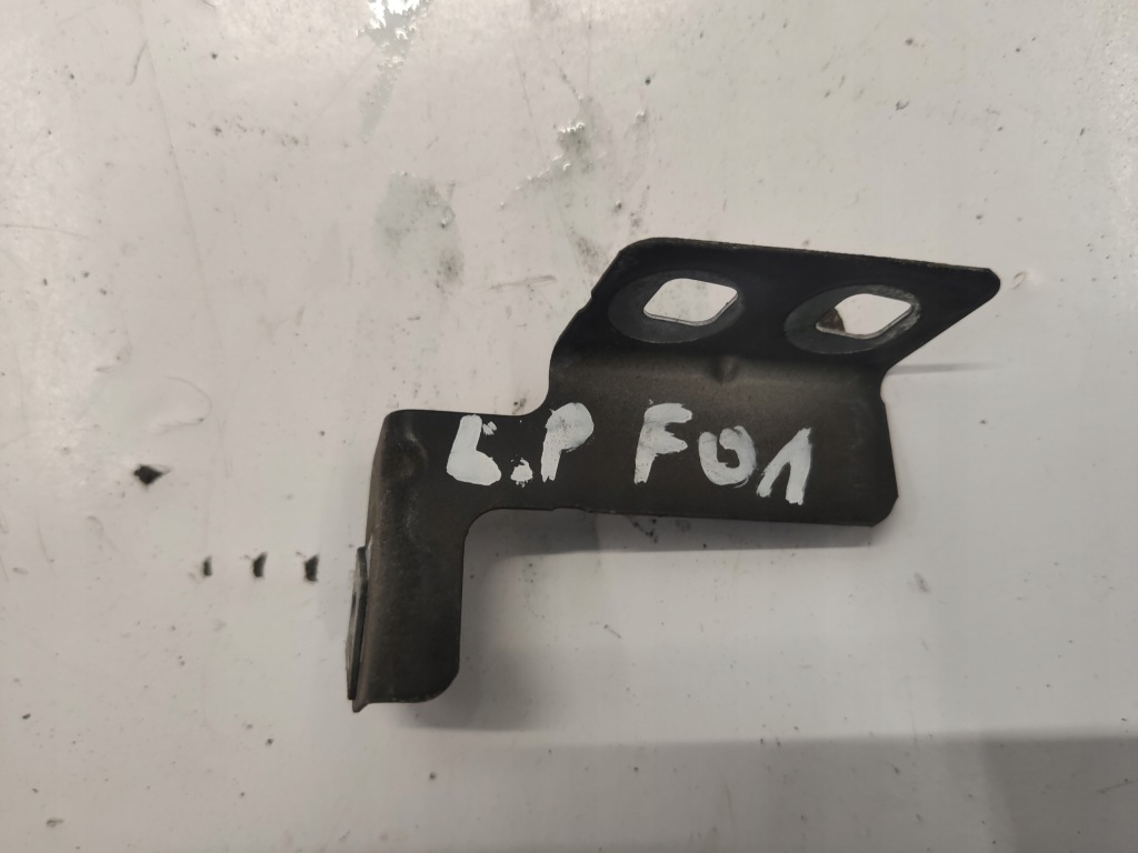 фото №1, Bmw 7 f01 f02 кронштейн крыла левый перед 475