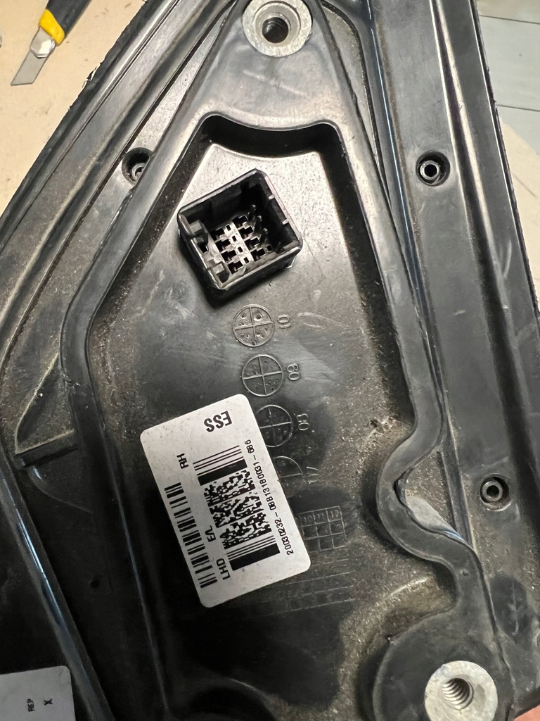 фото №7, Hyundai i20 lift 12-14 зеркало правое 3 контакты