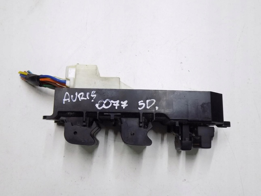 фото №7, Toyota auris i 06-09 5d переключатель окон