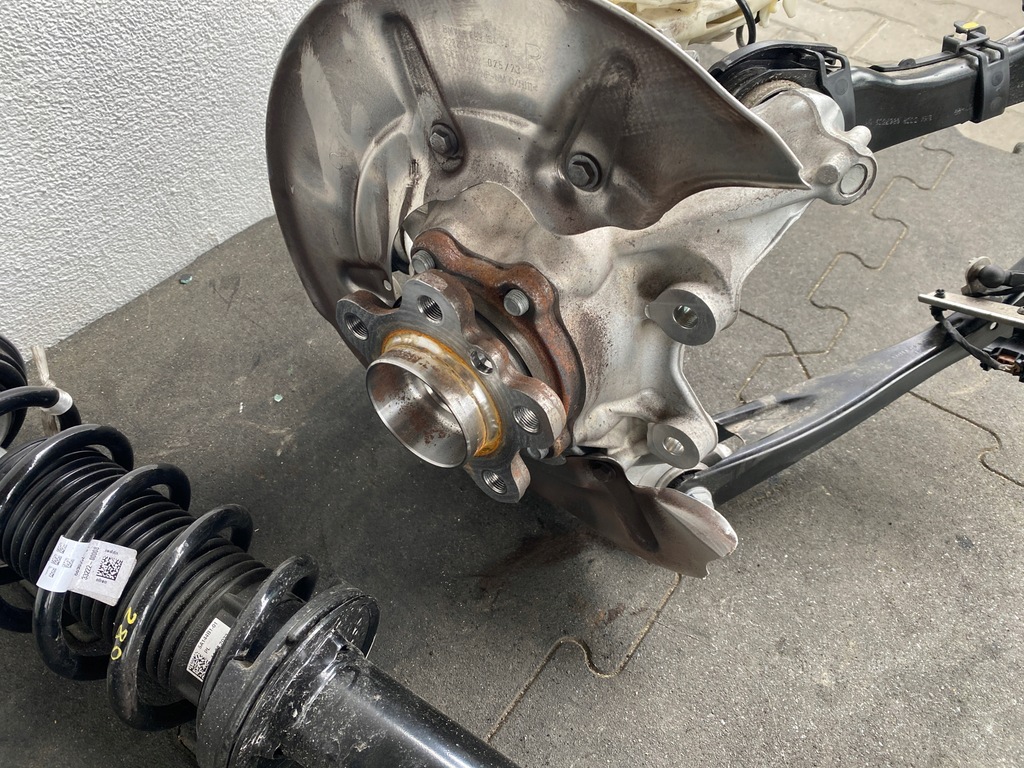 фото №16, Поворотный кулак рычаг подвеска задняя амортизатор bmw 5 g60