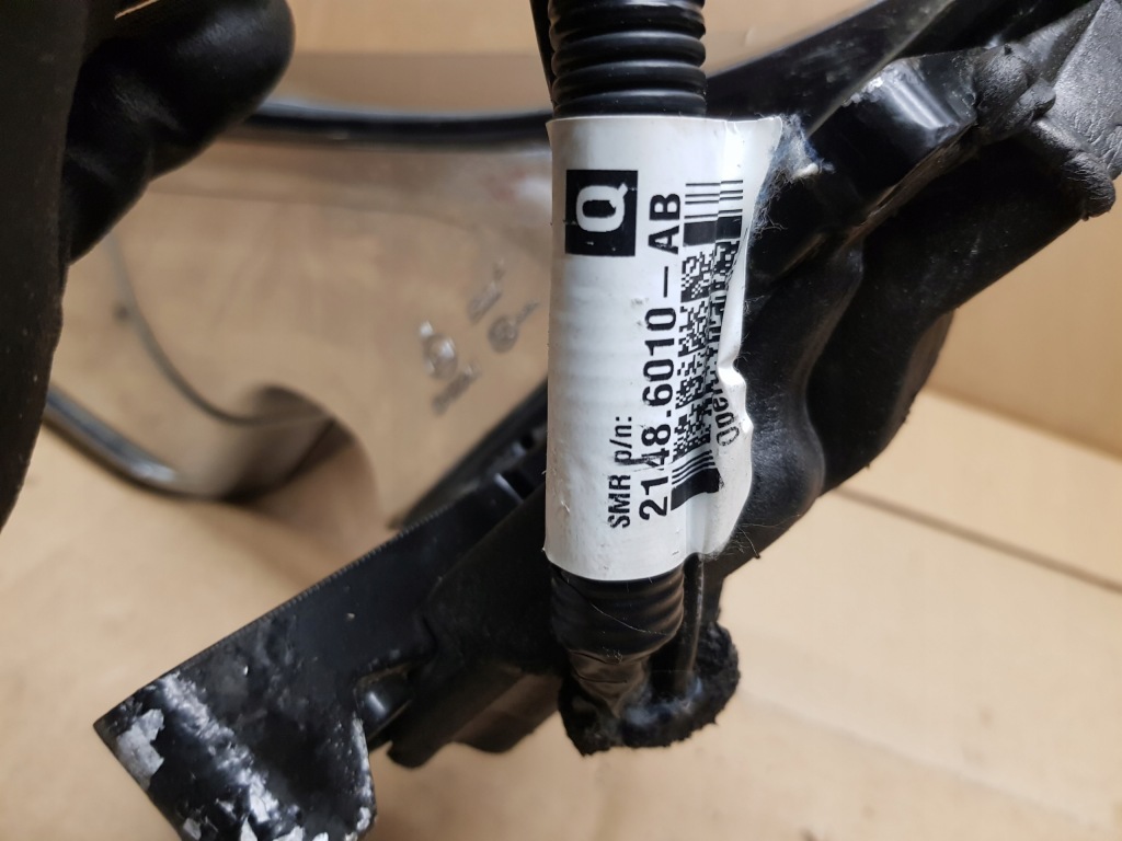 Tesla model 3 зеркало наружное правое 13pin в Украине