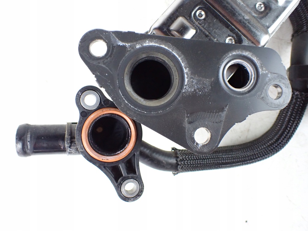 фото №5, Радіатор радіатор вихлопних газів клапан egr toyota corolla 25680-15010