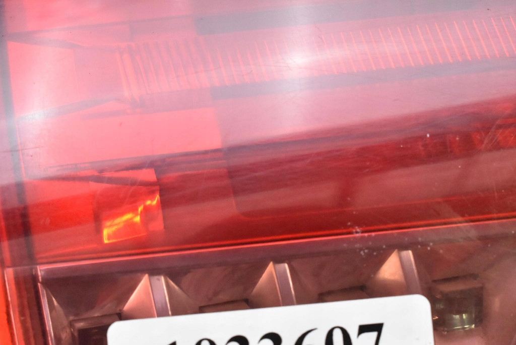 фото №15, Лампа левая задняя задняя 9671811480 citroen c5 2 ii kombi 08-17