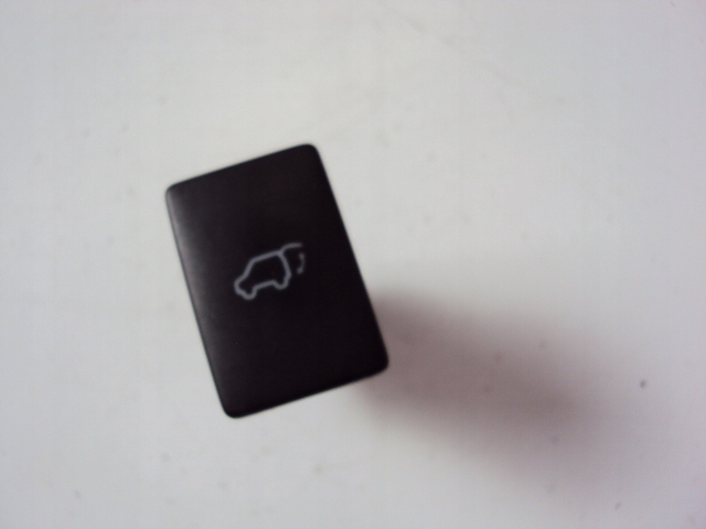 фото №1, Панель кнопка багажника toyota rav4 iv 13-