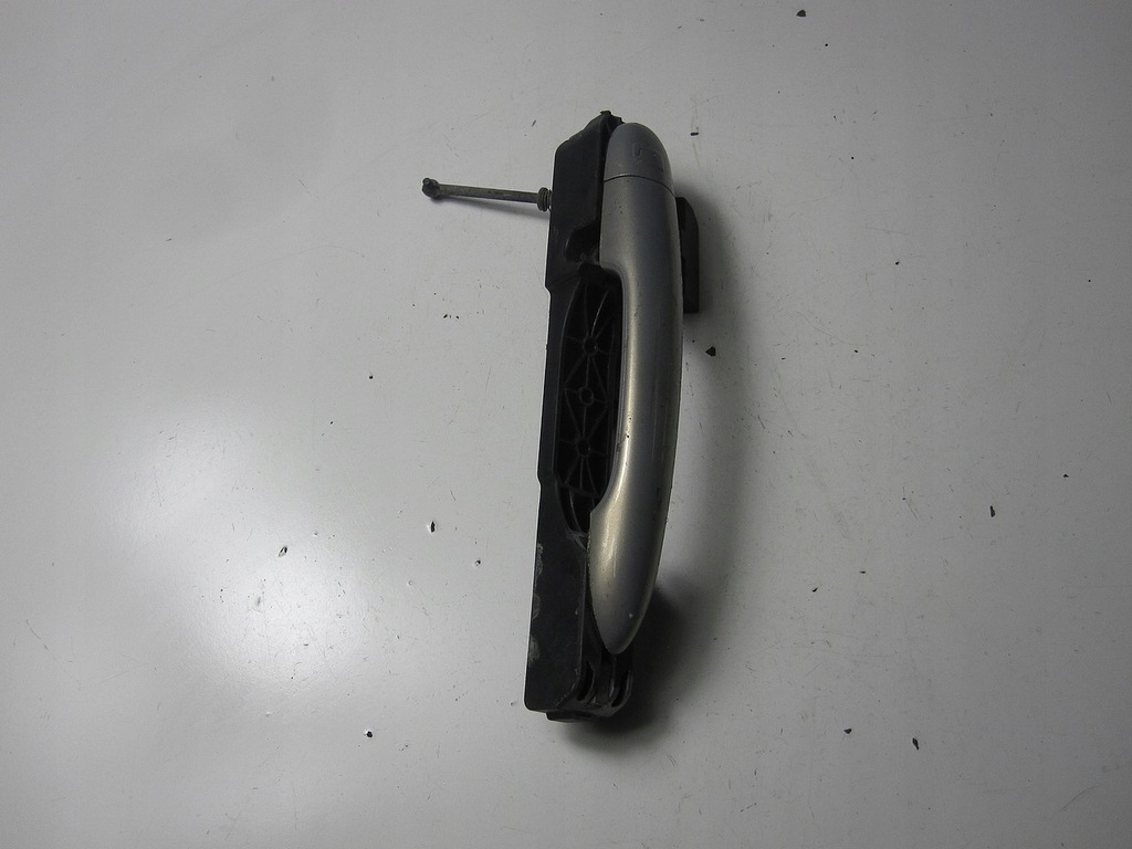 фото №7, Ручка внешний перед p renault espace iv 5d 04