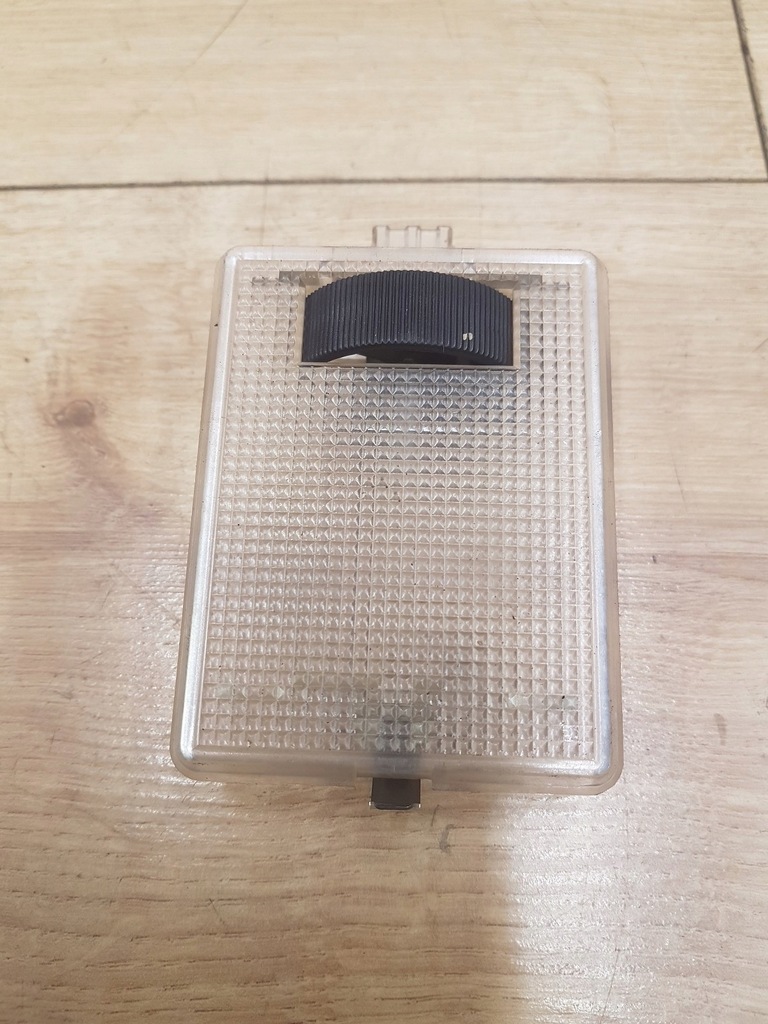 фото №1, Лампа освітлення салону volvo v70